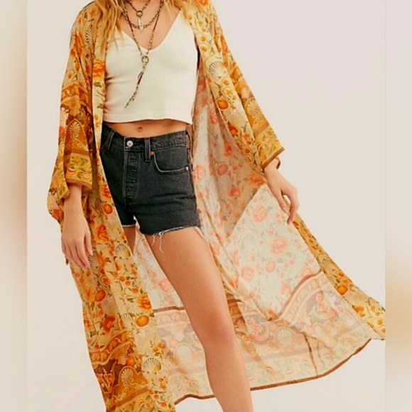 Spell & the Gypsy Free People MERMAID SEASHELL SEAHORSE Kimono Robe Duster S / M - Picture 2 of 9